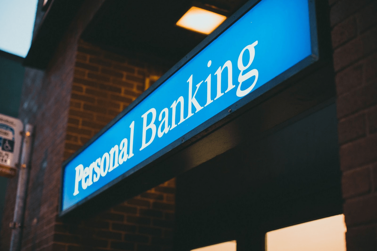 Bank-account